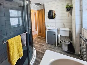 Bathroom- click for photo gallery
